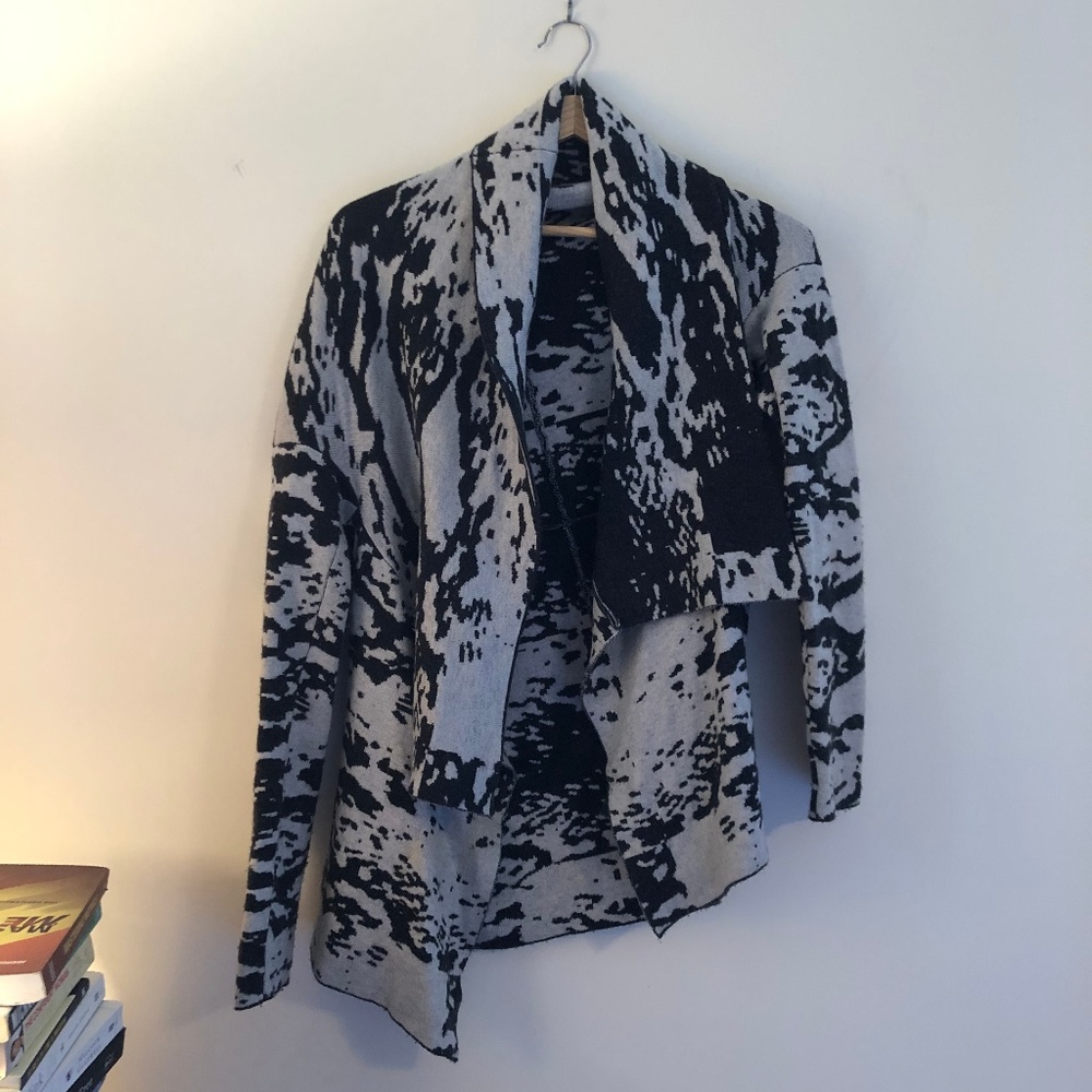 Michael Stars Black and Gray Sweater